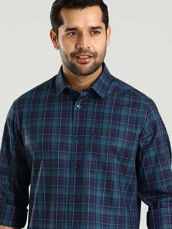 Indian Terrain Men's Regular Fit Full Sleeve Checkered Blue Shirt